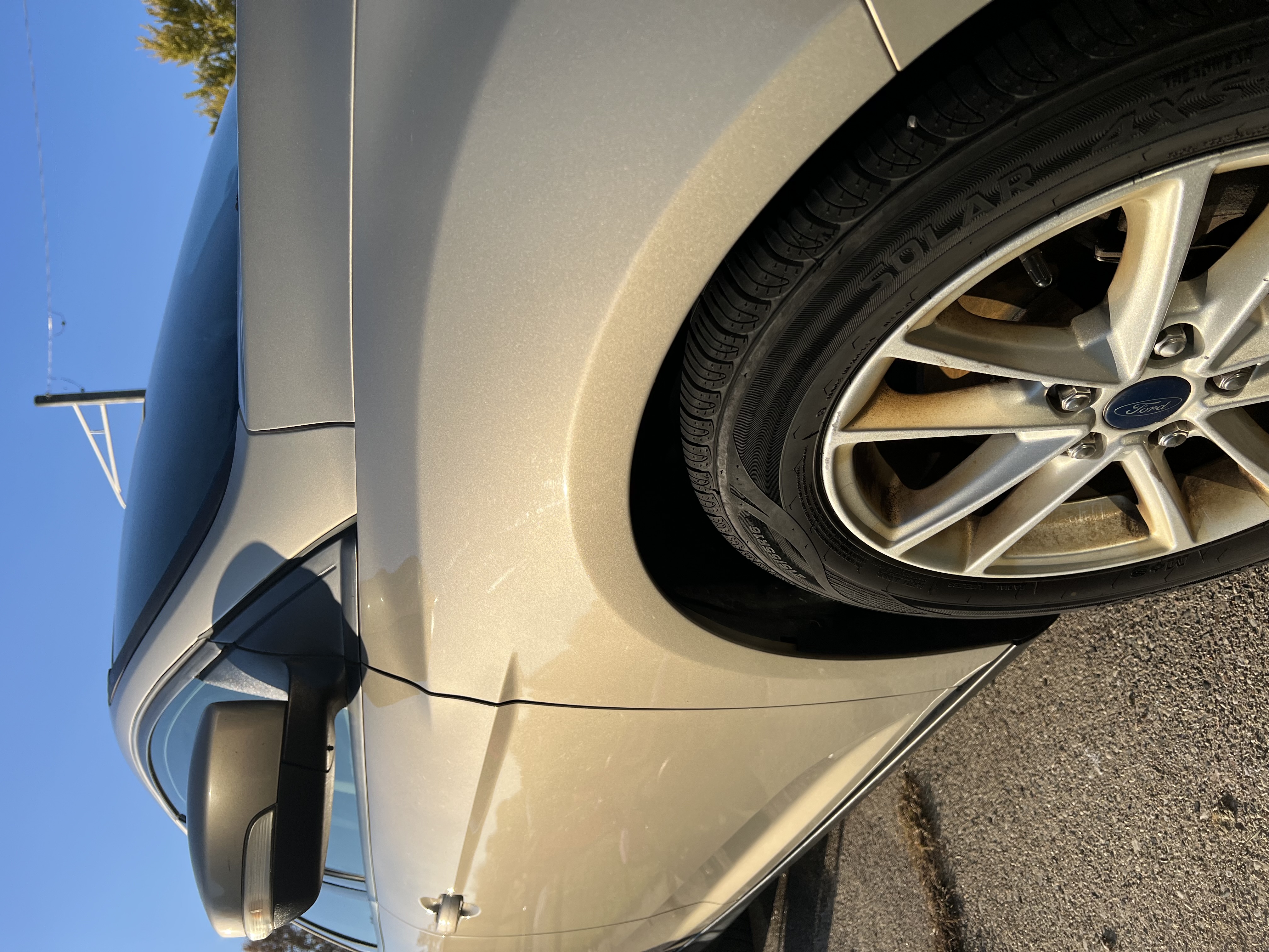 Car paint wax application job